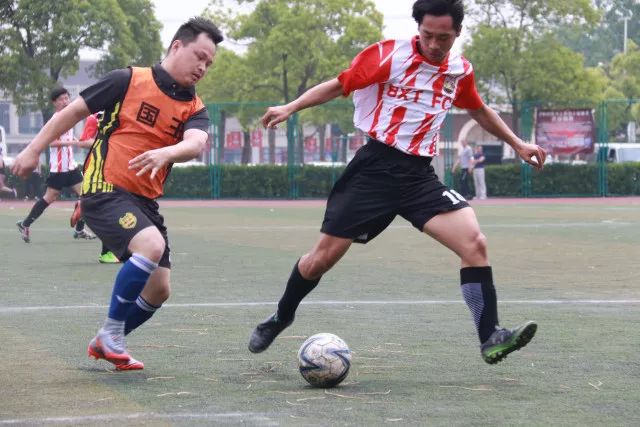 中国U18男篮晋级八强，李俊贤表现亮眼