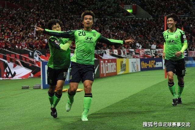 奥尼尔批评艾顿表现，但寄望湖人内线实力增强