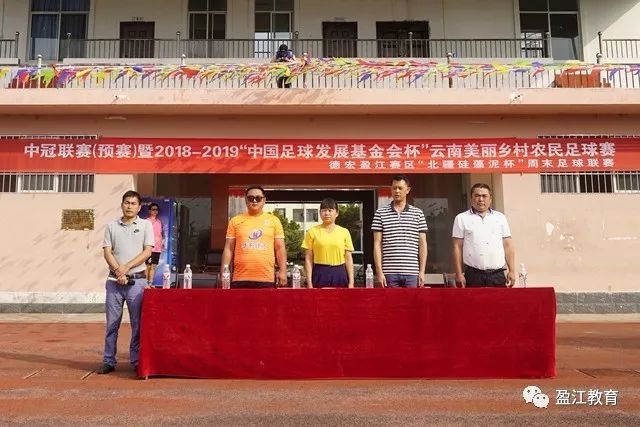 殡葬师告知：家属在抬骨灰上车时的禁忌与正确流程