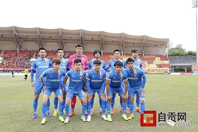 维尔茨本场1助攻2关键传球+3射0正 5过人3成功+4夺回球权 获7.1分
