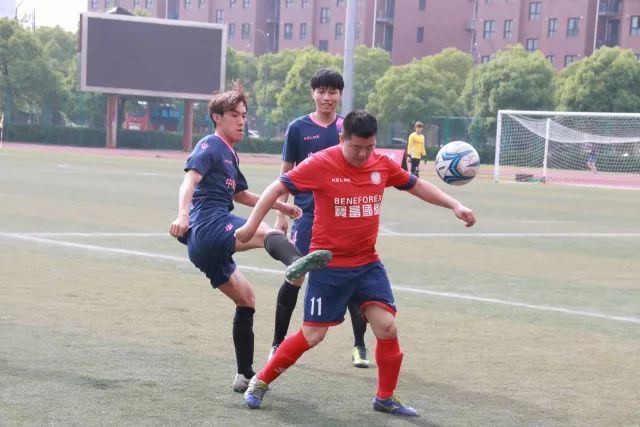 胡拜尔库迪西亚主场挑战吉达联合，胜机岌岌可危